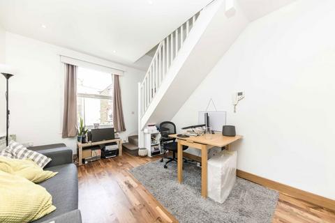 1 bedroom flat to rent, King Street, London W6