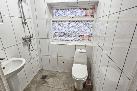 36 Durham Road, Canning Town, London, E16 4NF