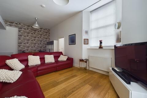 2 bedroom apartment for sale, Craigie Drive, Hornby Court, Plymouth PL1