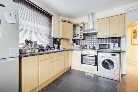 2 bedroom flat to rent, Lillie Road, Fulham, London, SW6