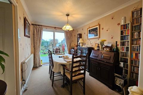 3 bedroom detached house for sale, Swallowdale Road, Melton Mowbray