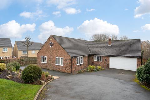 4 bedroom detached bungalow for sale, Whitehall Road , Drighlington