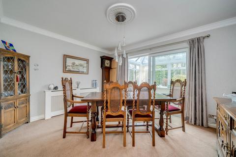 67 Whitehall Road, Drighlington, Bradford, BD11 1LN