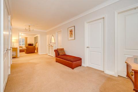 67 Whitehall Road, Drighlington, Bradford, BD11 1LN
