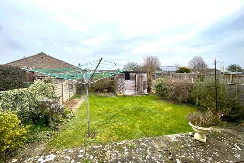 2 bedroom terraced bungalow for sale, The Cullerns, Wiltshire SN6