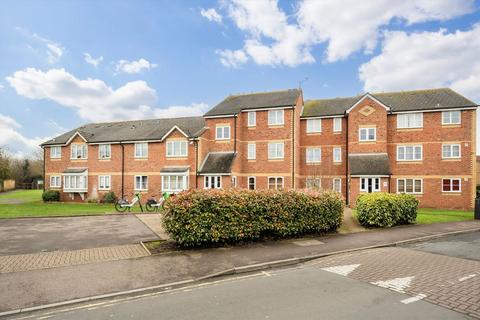 1 bedroom flat for sale, Redford Close, Feltham TW13