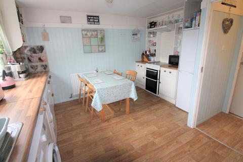 12 Brays Heys, Thornton-cleveleys, FY5 4BD