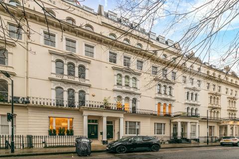 2 bedroom flat for sale, -28 Kensington Gardens Square, London