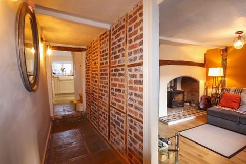 1 bedroom character property for sale, The Chain, Sandwich