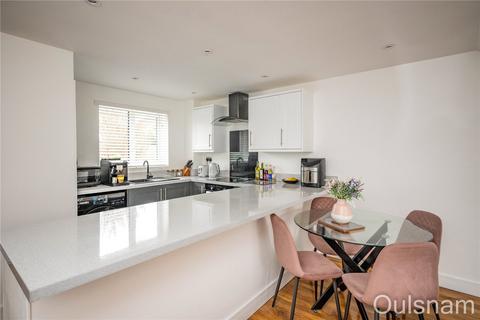 96 Mayfield Close, Catshill, Bromsgrove, B61 0NP