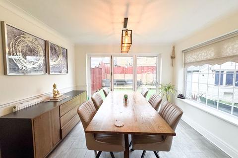 33 Marshall Avenue, Grimsby, DN34 4AG