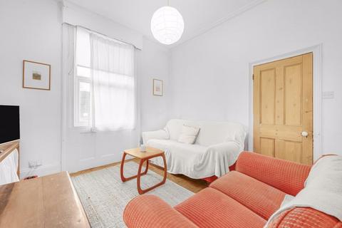 404 Roman Road, London, E3 5QJ