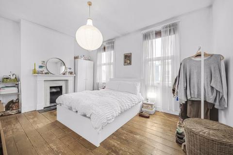 404 Roman Road, London, E3 5QJ