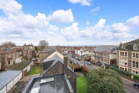 3 bedroom apartment for sale, Iddesleigh Road|Redland