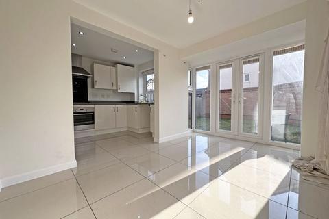 3 bedroom detached house for sale, Richard Bradley Way, TIPTON, DY4 9FD