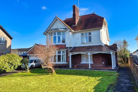 5 bedroom detached house for sale, 68 Coity Road, Bridgend, CF31 1LT