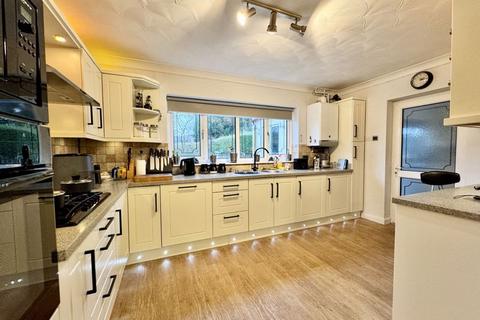 2 bedroom semi-detached house for sale, Slade Road, Four Oaks, Sutton Coldfield, B75 5PB