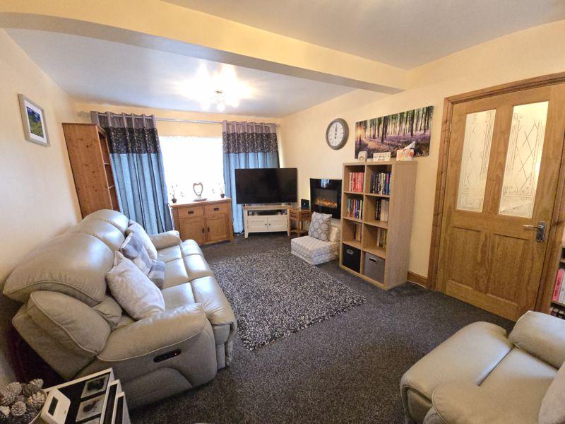 Lounge Additional