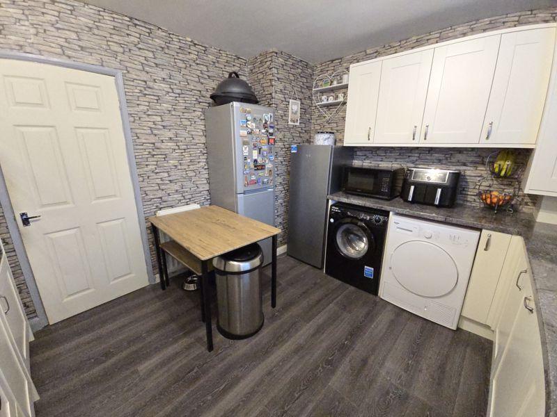 Kitchen / Breakfast