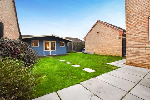 4 bedroom detached house for sale, Newbury Crescent, Bourne