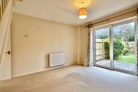 2 bedroom terraced house for sale, Wellington Avenue, Banbury - No onward chain