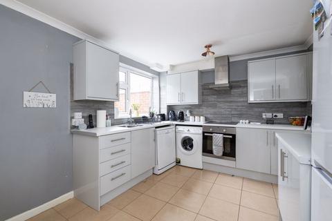 3 bedroom semi-detached house for sale, Lime Close, Uckfield