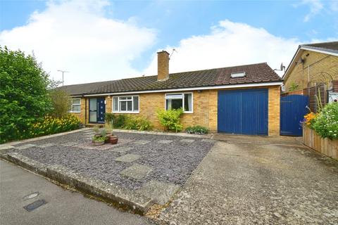 7 Bates Close, Granborough, Buckingham, MK18 3NH
