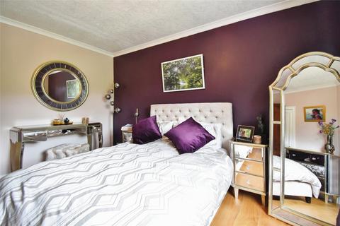7 Bates Close, Granborough, Buckingham, MK18 3NH