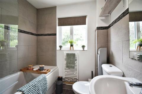 74 Avenue Road, Winslow, Buckingham, MK18 3DB