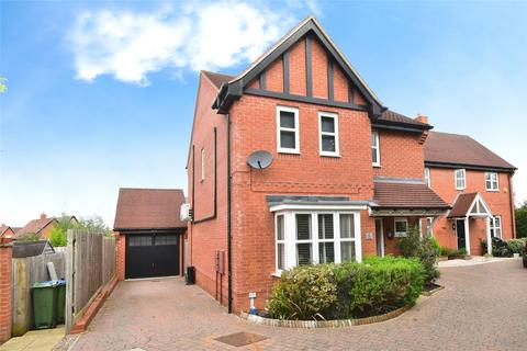 3 bedroom detached house for sale, Hazleton, Winslow
