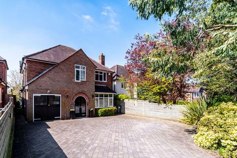 4 bedroom detached house for sale, Hill Village Road, Sutton Coldfield B75