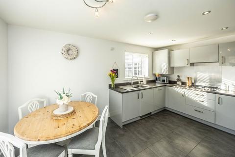 24 Blacksmith Way, Lindley, Huddersfield, HD3 3WX