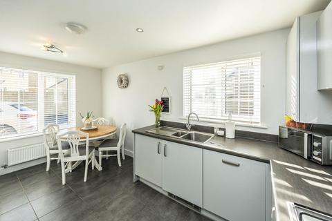 24 Blacksmith Way, Lindley, Huddersfield, HD3 3WX