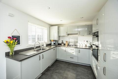 24 Blacksmith Way, Lindley, Huddersfield, HD3 3WX