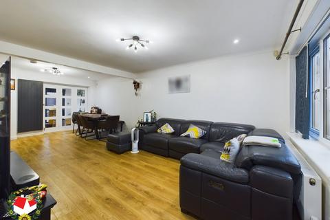 14 Thomas Stock Gardens, Abbeymead, Gloucester, GL4 5GH