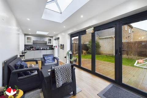 14 Thomas Stock Gardens, Abbeymead, Gloucester, GL4 5GH