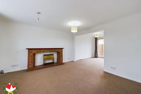 22 Fosse Close, Abbeymead, Gloucester, GL4 5EF