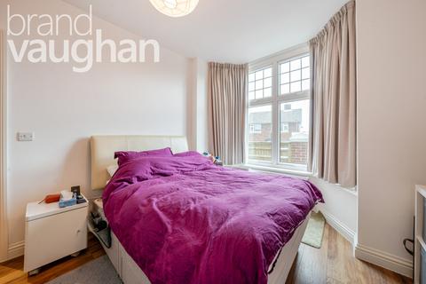 2 bedroom flat to rent, Withdean Road, Brighton, East Sussex, BN1