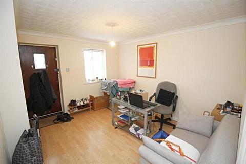 1 bedroom maisonette to rent, Grace Avenue, Oldbrook, Milton Keynes, MK6 2XJ