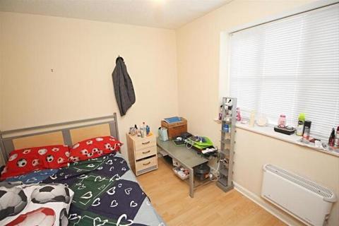 1 bedroom maisonette to rent, Grace Avenue, Oldbrook, Milton Keynes, MK6 2XJ