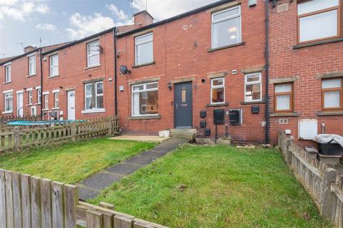 30 Springfield Road, Elland, HX5 9EN
