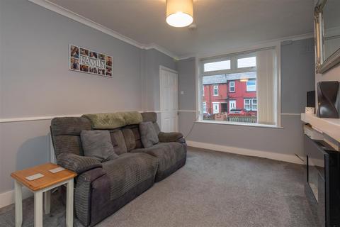 30 Springfield Road, Elland, HX5 9EN