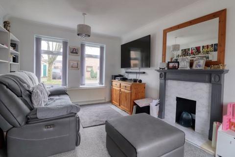 3 bedroom semi-detached house for sale, Torrington Road, Scunthorpe