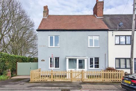 3 bedroom semi-detached house to rent, Ironstone Road, Burntwood WS7