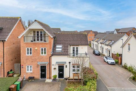 2 bedroom semi-detached house for sale, Walton Park Street, Castleford WF10