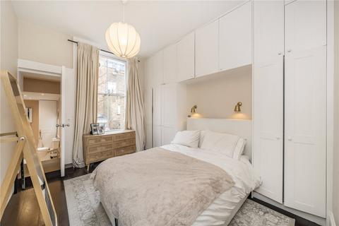 1 bedroom apartment to rent, London W8