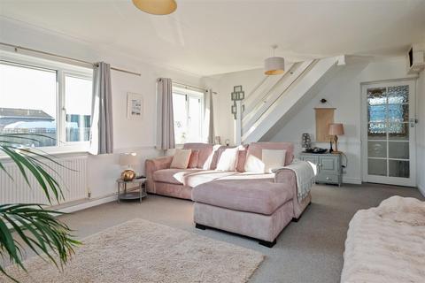 2 bedroom semi-detached house for sale, Hazlemere Road, Seasalter, Whitstable