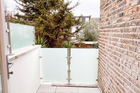 1 bedroom flat for sale, Kensal Green, London NW10