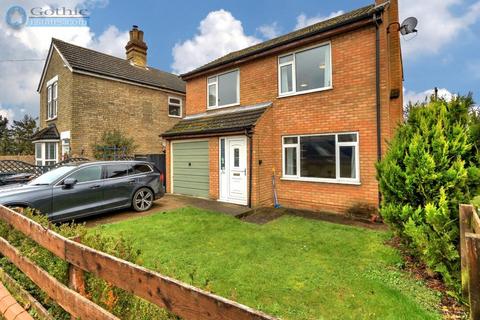 3 bedroom detached house for sale, Hitchin Road, Arlesey, SG15 6RR