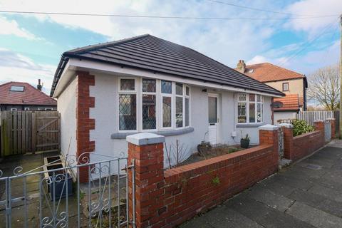 2 bedroom bungalow for sale, South Grove, Morecambe, LA4 5RL